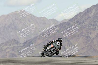 media/Nov-16-2025-Race Pace (Sun) [[8c5fa54630]]/Verified Riders/5-Turn 9 (1135am)/